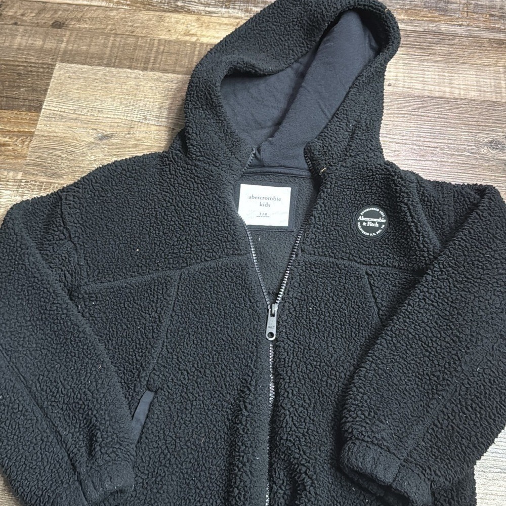 Abercrombie Kids Black Sherpa Fleece Full Zip Hoodie Jacket Size 7/8 Logo Patch